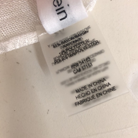 Calvin Klein white scarf - Picture 5 of 6